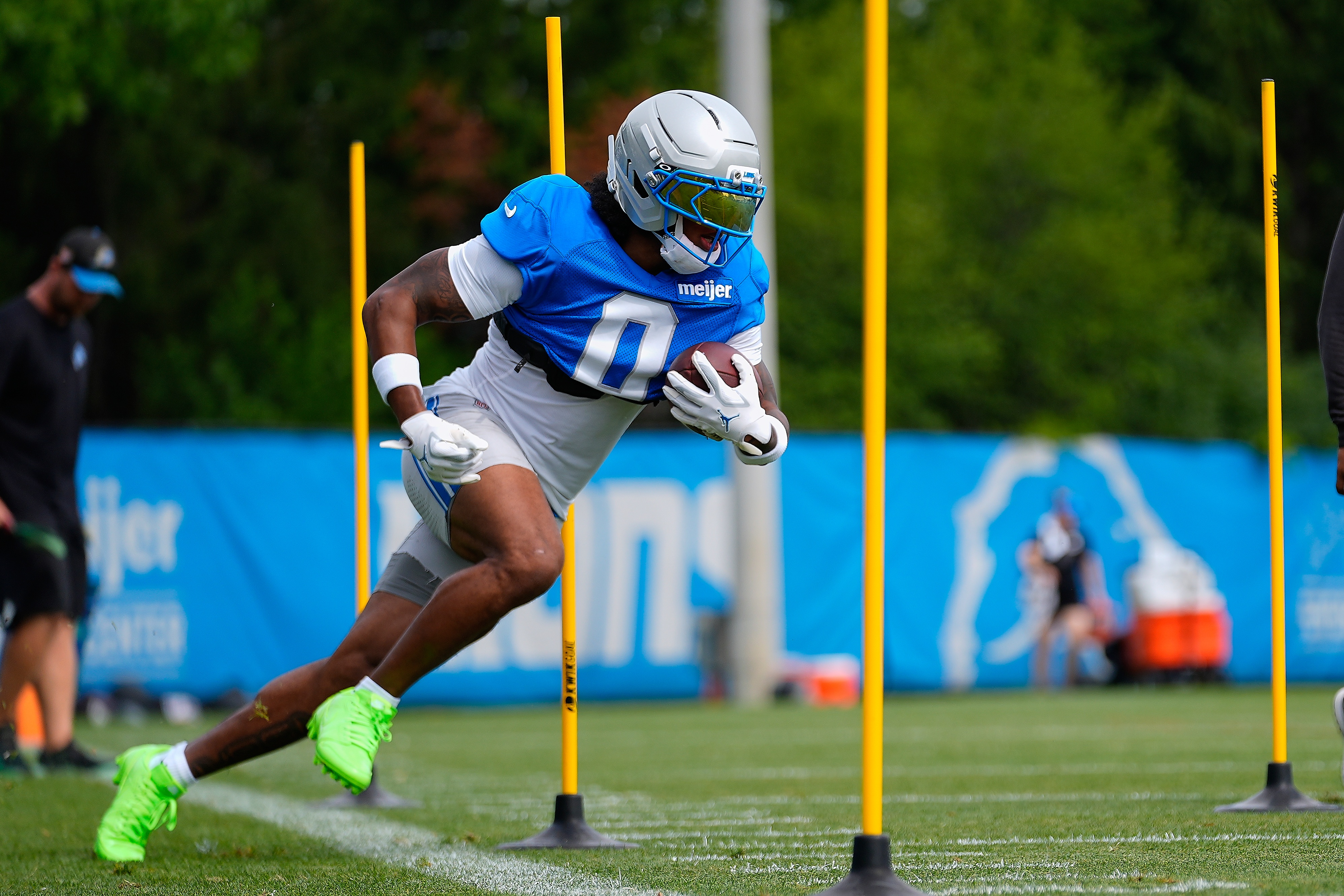 Lions' Jahmyr Gibbs relieved "stressful" contract negotiations over