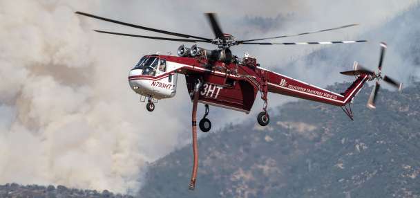 2 firefighters killed after helicopter crashes near Widemouth 2 Fire
