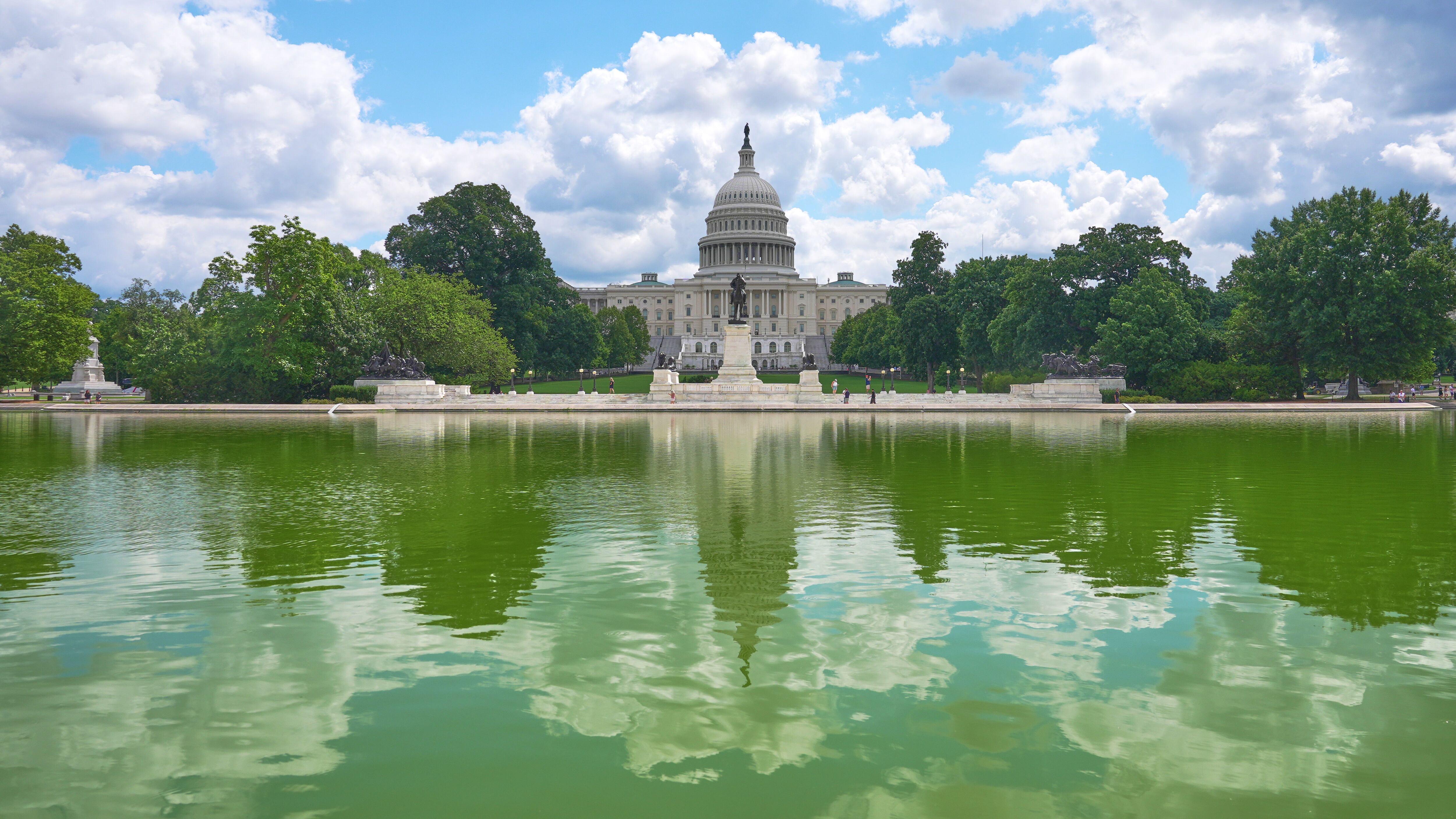 Senate overcomes weedy issue to advance deal avoiding government shutdown