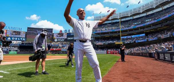 Mariano Rivera returns to Yankees Old-Timer's Day after tearing Achilles tendon last year