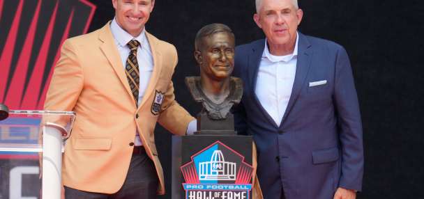 Drew Brees, Larry Fitzgerald, Luke Kuechly, Adam Vinatieri and Roger Craig enter the Hall of Fame