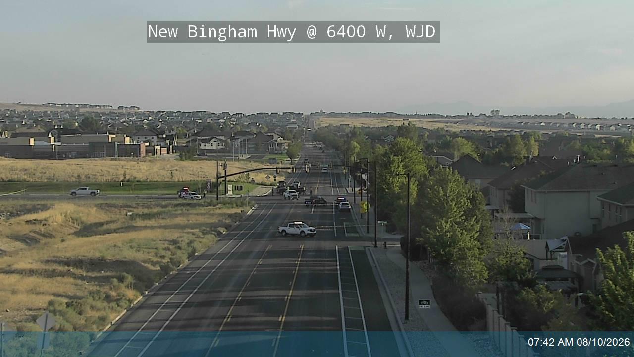 1 dead in West Jordan rollover crash