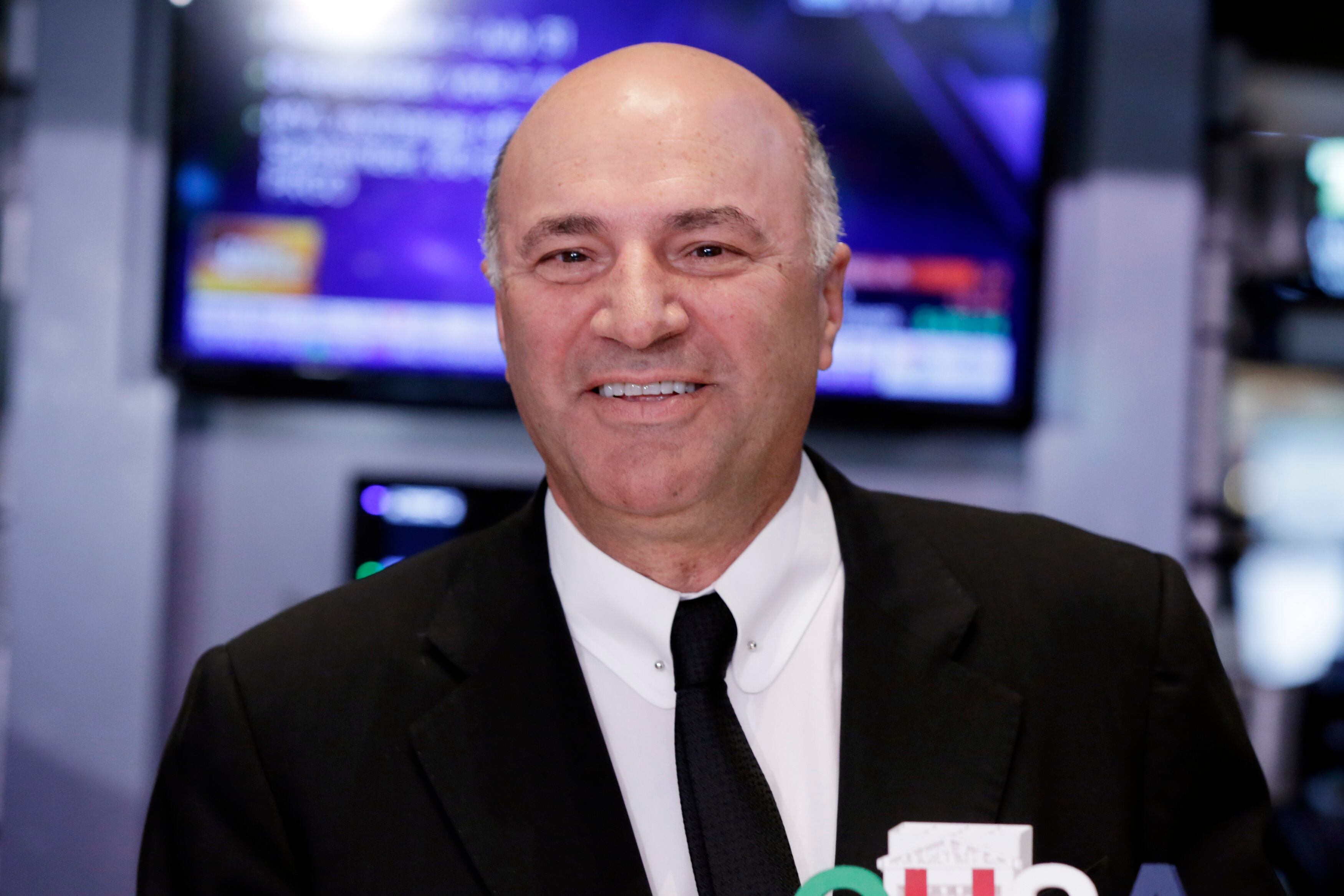 O’Shares Chairman Kevin O’Leary visits the trading floor after ringing the New York Stock Exchange opening bell, July 28, 2015.