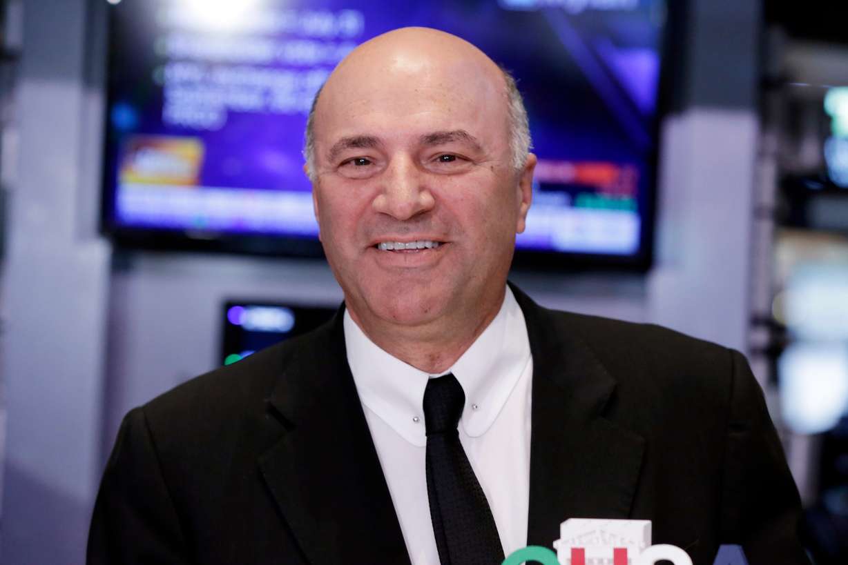 O’Shares Chairman Kevin O’Leary visits the trading floor after ringing the New York Stock Exchange opening bell, July 28, 2015.