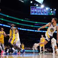 Golden State general manager Mike Dunleavy optimistic Stephen Curry will finish career with Warriors