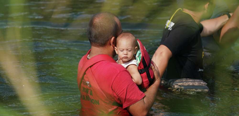 Lee says migrants are exploiting children to cross the border. His new bill wants to change that