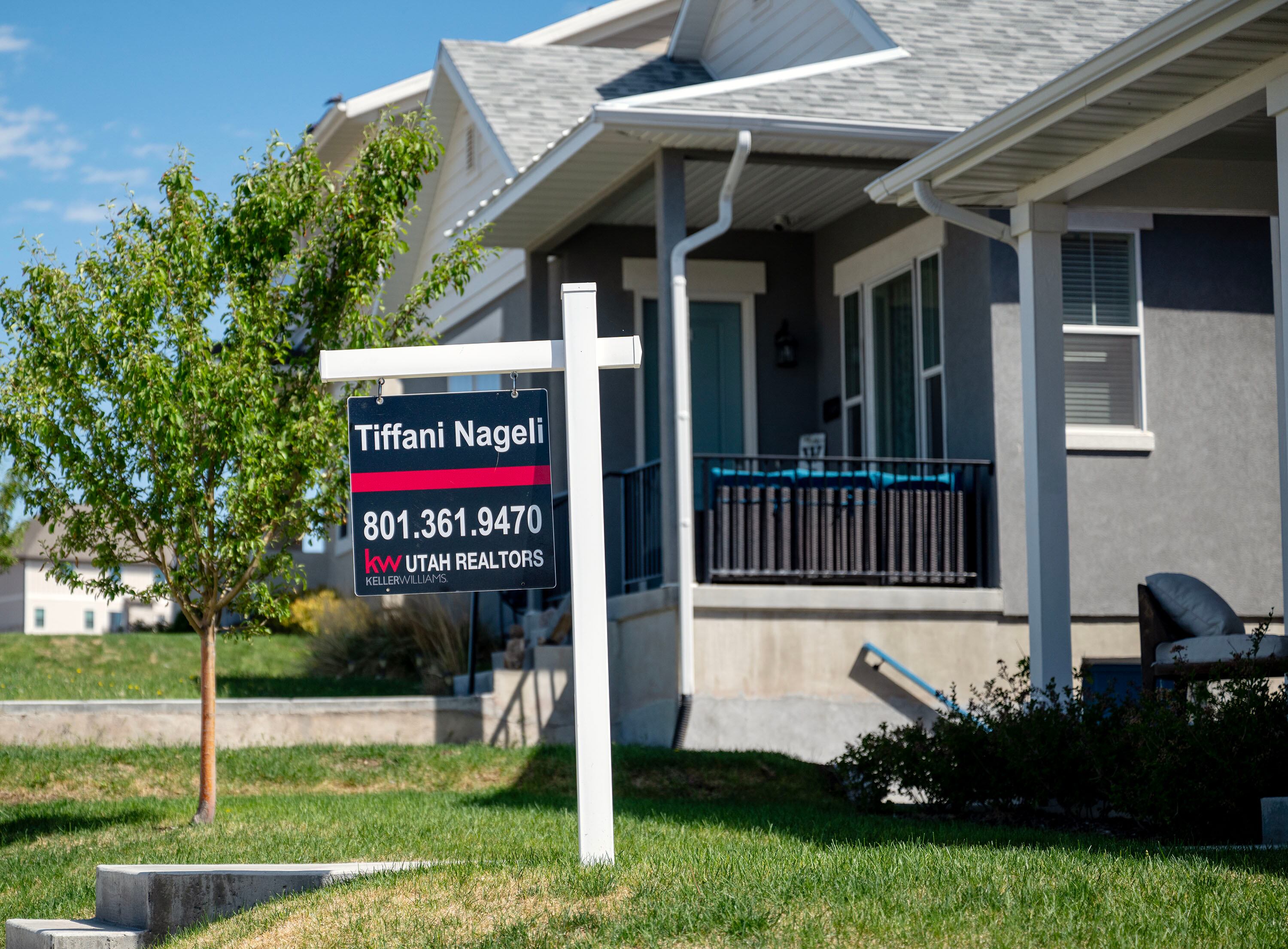 Here's how much home sales just dropped 