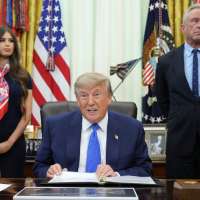 Trump's vaccine plan would require millions of individual shots last used decades ago