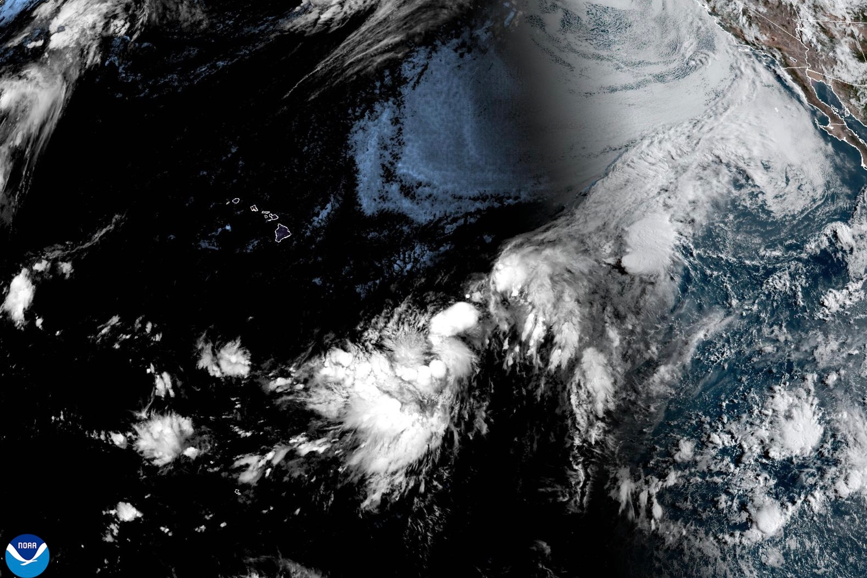 Tropical Storm Lala forms in Central Pacific; hurricane watch issued for Big Island of Hawaii