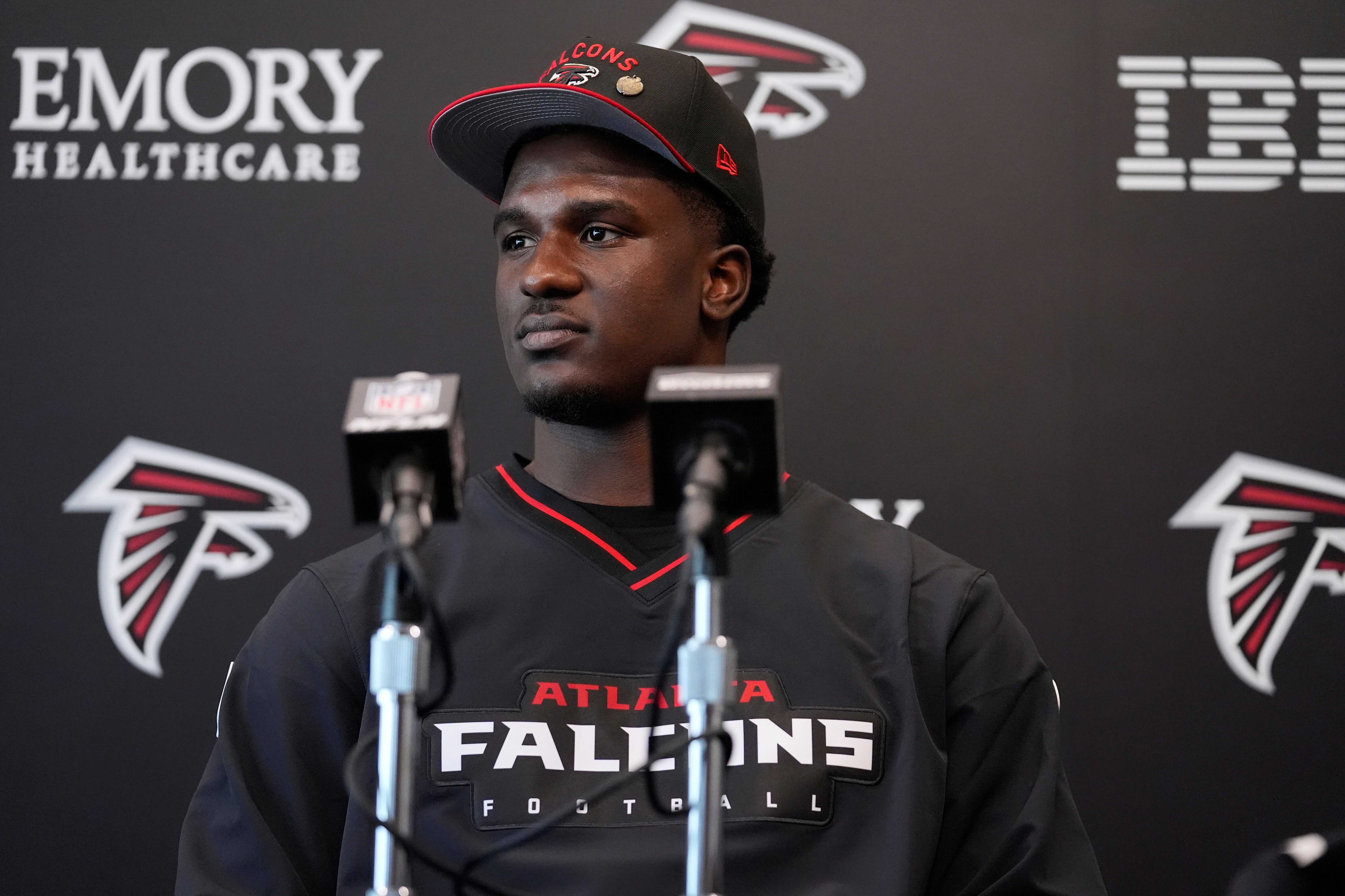 FILE - Atlanta Falcons first-round draft pick James Pearce Jr., speaks during a news conference, Friday, April 25, 2025, in Flowery Branch, Ga. 