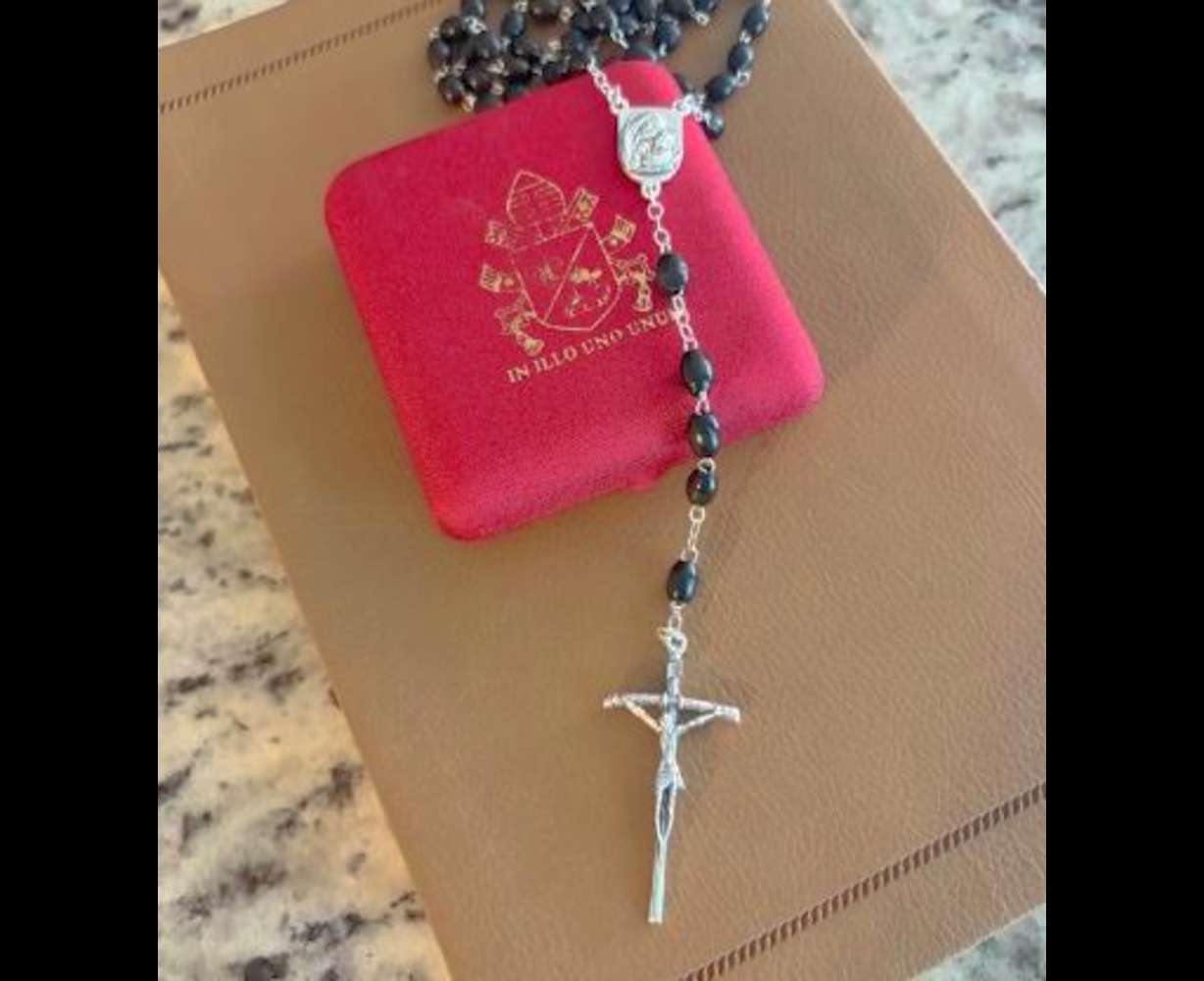 A rosary was gifted to Braden Cusick, of Tulsa, Oklahoma, by Pope Leo XIV.