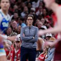 Fever fans cheer Stephanie White as Caitlin Clark and Indiana continue surge after recent tumult