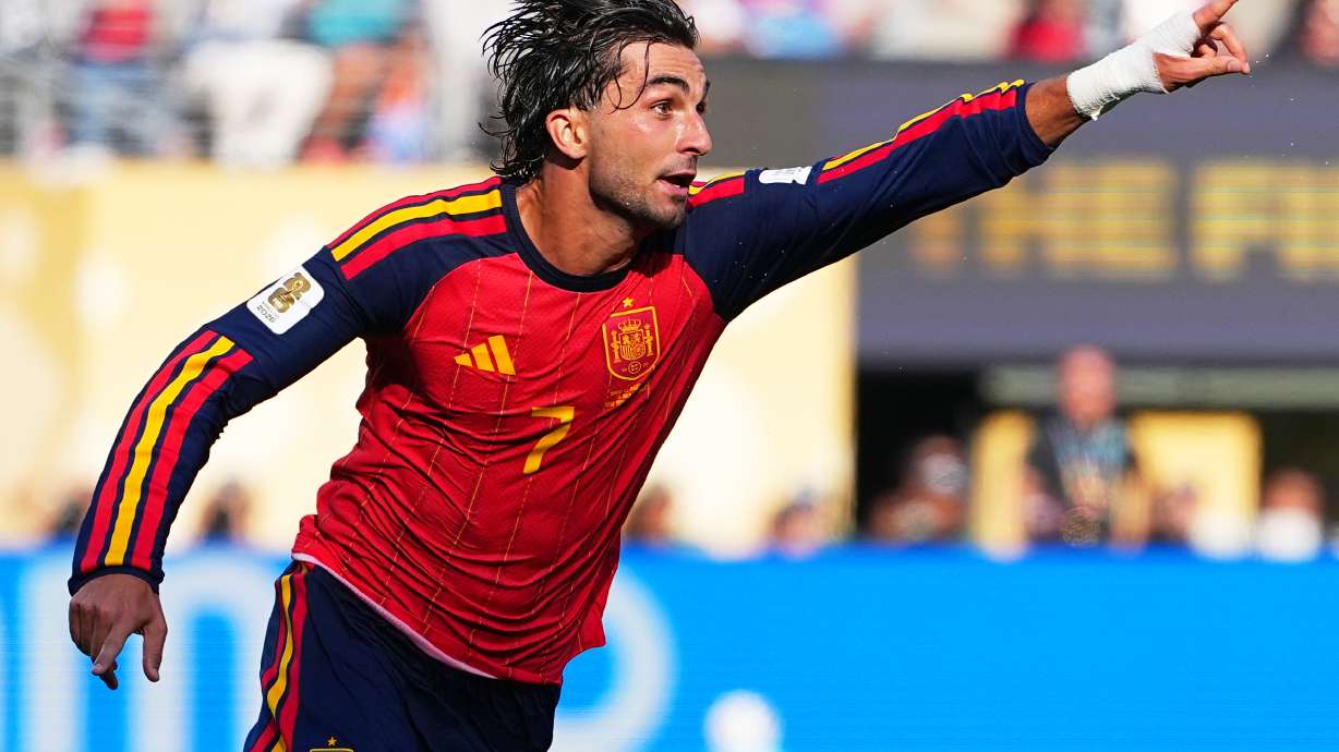 Spain's Ferran Torres (7) celebrates scoring their first goal during the World Cup final soccer match between Spain and Argentina in East Rutherford, N.J., near New York, Sunday, July 19, 2026.