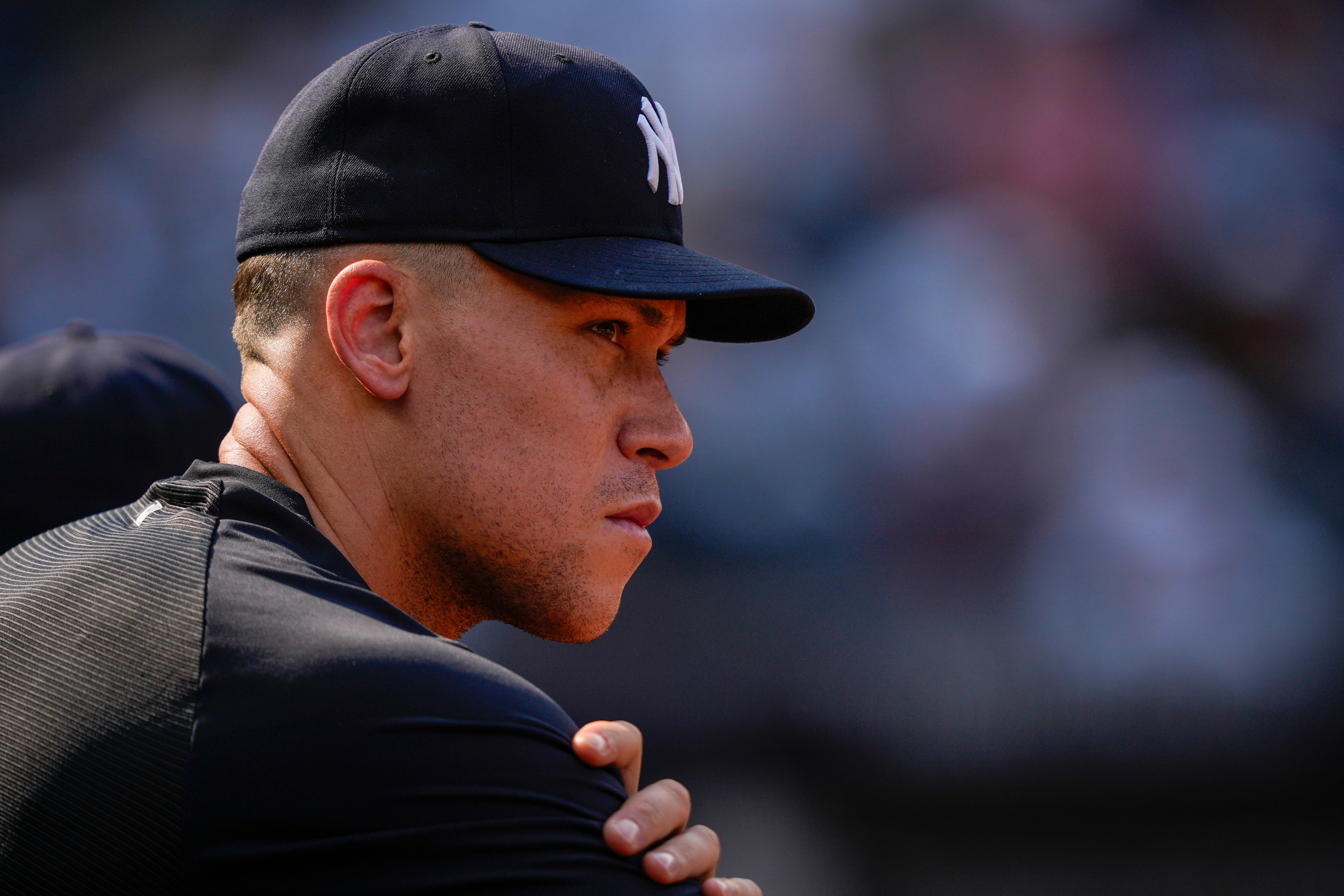 Three-time MVP Aaron Judge plays catch for first time in rehab from broken rib, return date unclear