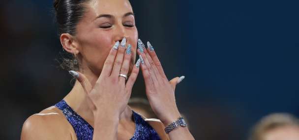 Britain's Amy Hunt wins record 4th gold medal at European championships. 'Mondo' victorious again