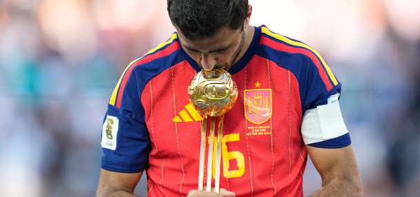 Barcelona set to sign Rodri after agreeing to deal with Man City, AP source says