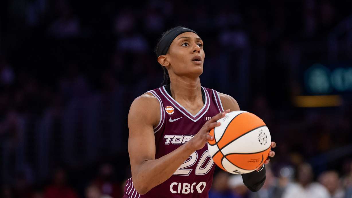 FILE - Toronto Tempo guard Brittney Sykes against the Los Angeles Sparks during a WNBA basketball game in Los Angeles, May 15, 2026.