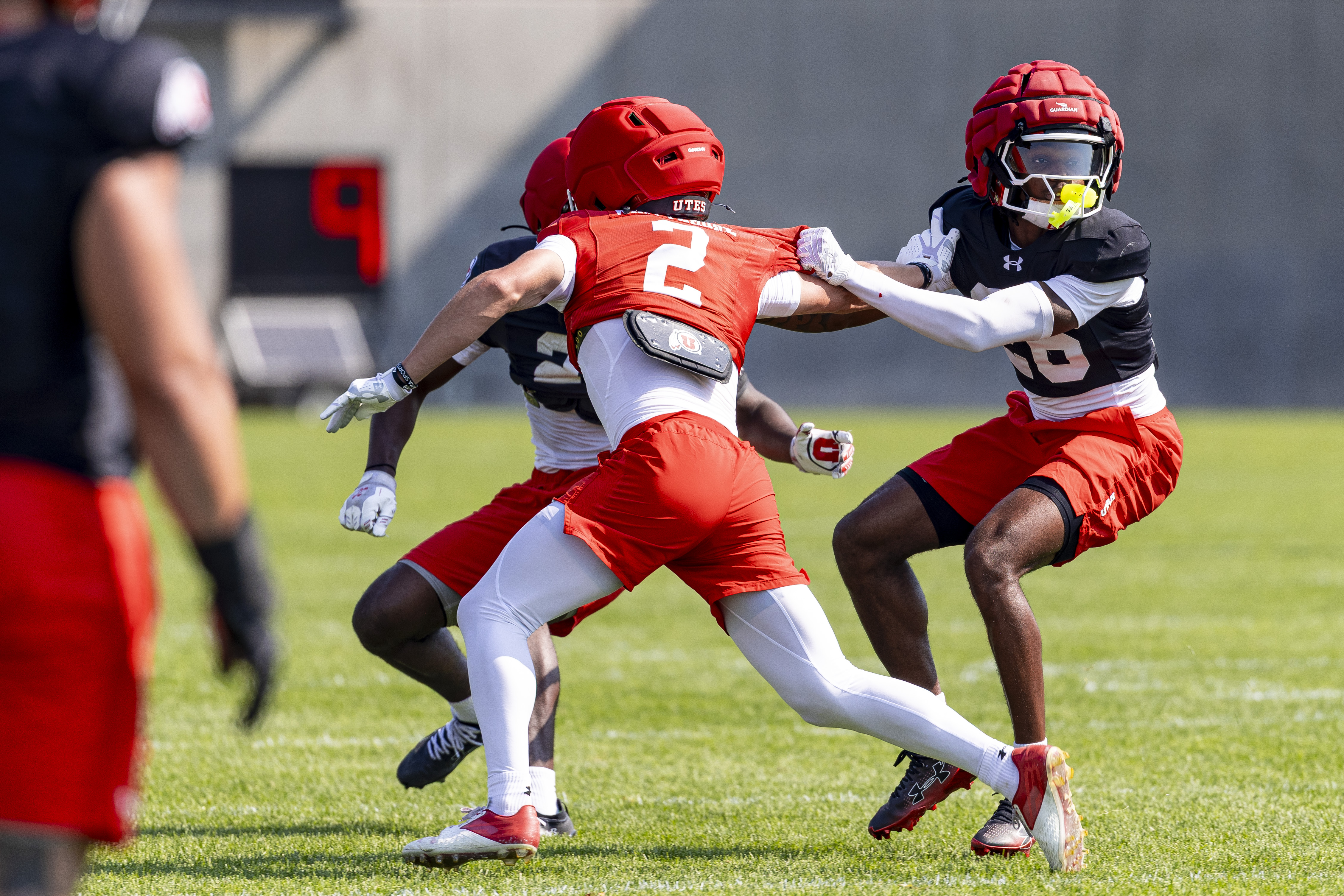 Scalley highlights 'healthy back-and-forth' between offense, defense that could help Utah football