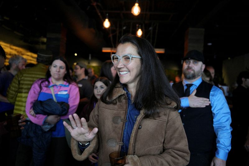Democratic US Representative Moskowitz fends off challenge in Florida from democratic socialist