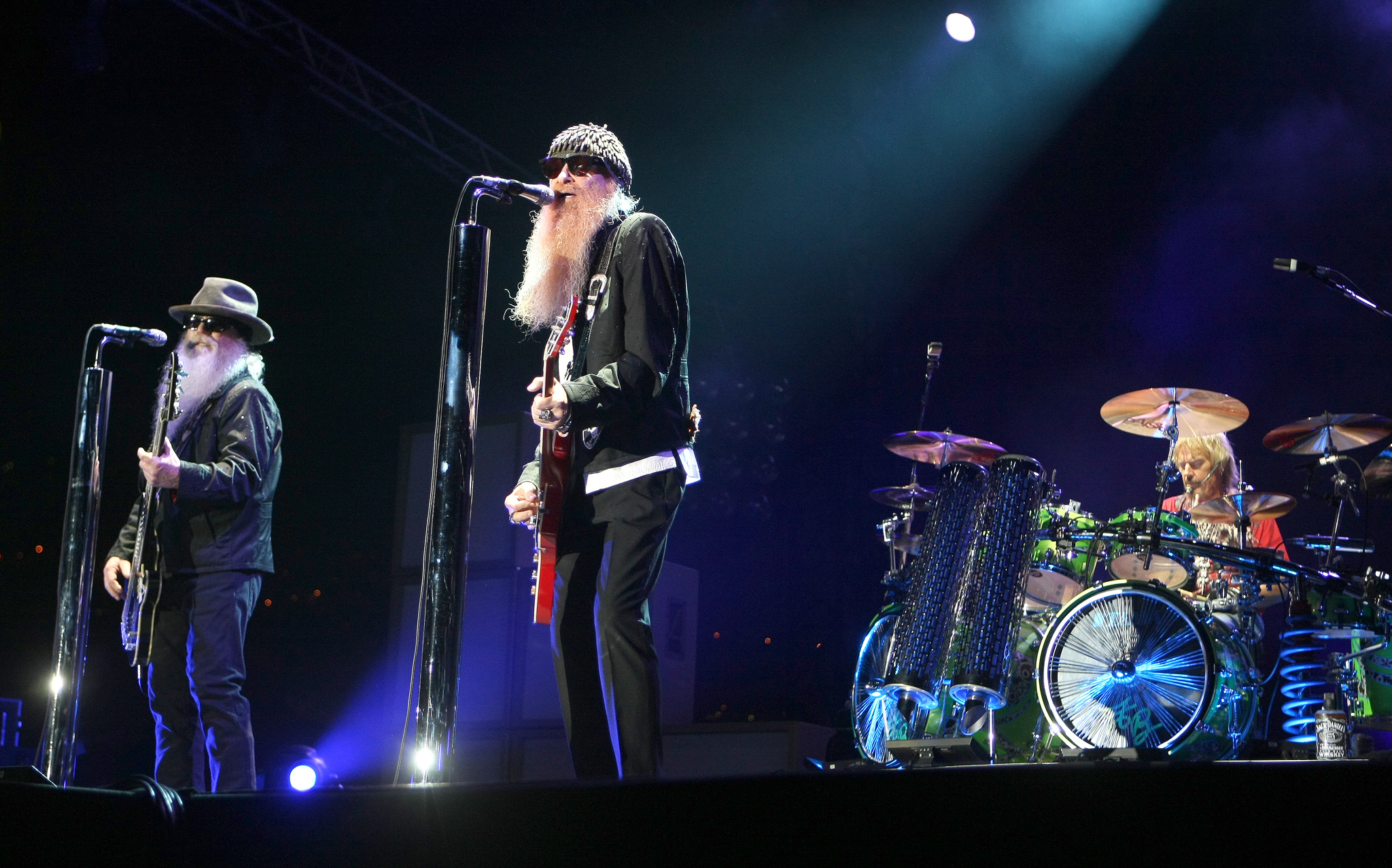 Frank Beard of ZZ Top dies at 77; Utah show canceled 