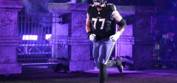 Jaguars acquire guard Daniel Faalele from the Giants for a 2027 6th-round pick