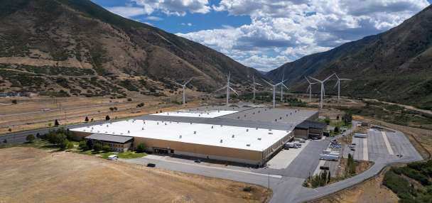 Residents voice concerns over self-powered data center proposal in Spanish Fork