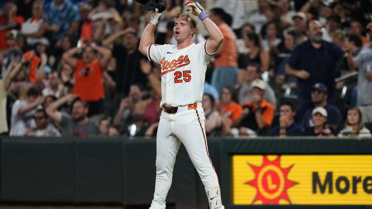 Baltimore Orioles' Pete Alonso (25) reacts after hitting a foul ball during the seventh inning of a baseball game against the New York Yankees, Wednesday, Aug. 19, 2026, in Baltimore.