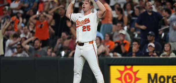 Does baseball need even more technology for plays like Pete Alonso's disputed fly ball?