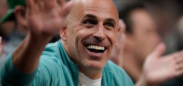 T-wolves, Lynx co-owner Lore agrees to sell his controlling stake at a $4.5B value, AP source says
