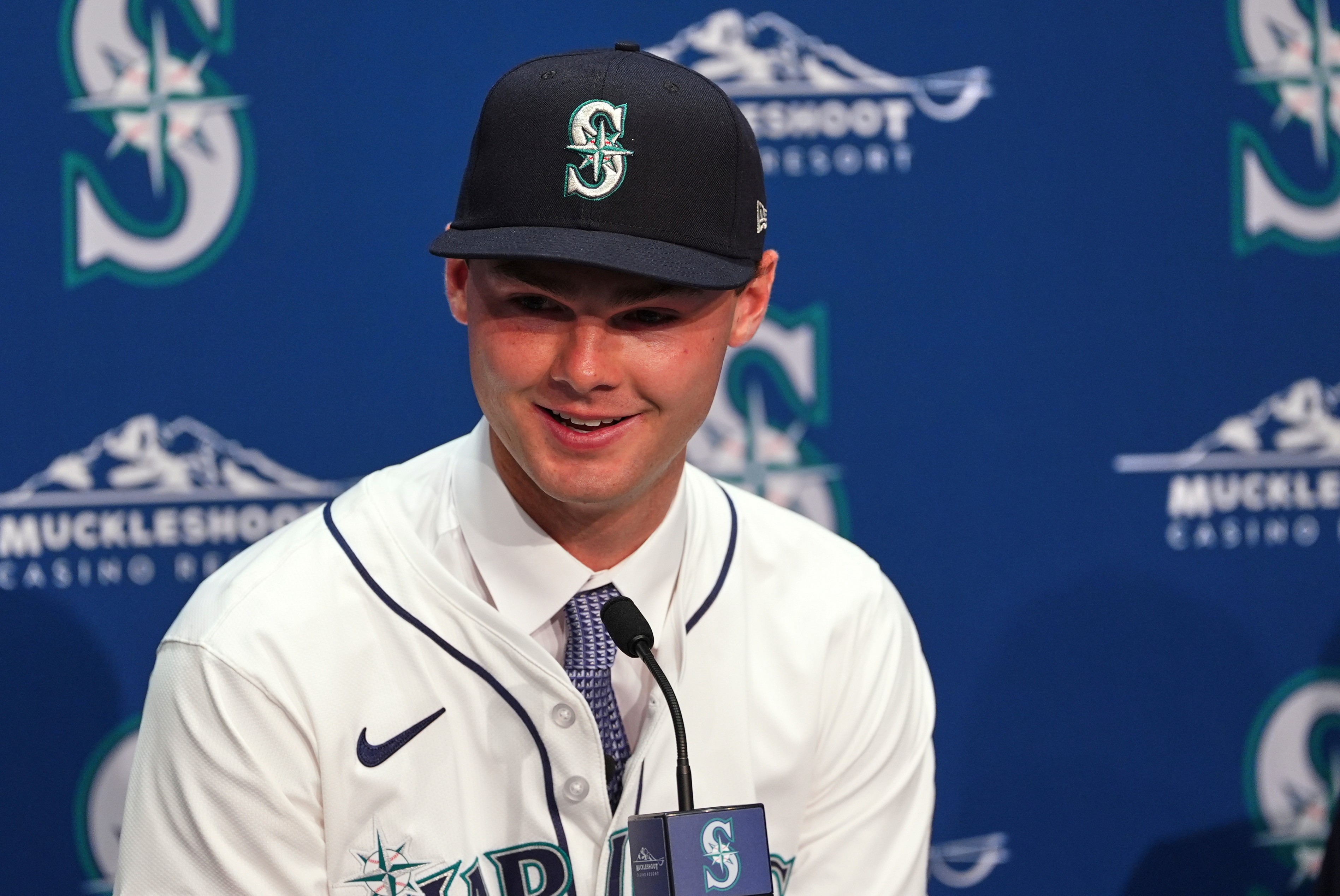 FILE - Seattle Mariners first-round draft pick Kade Anderson speaks during a baseball news conference, July 22, 2025, in Seattle. 