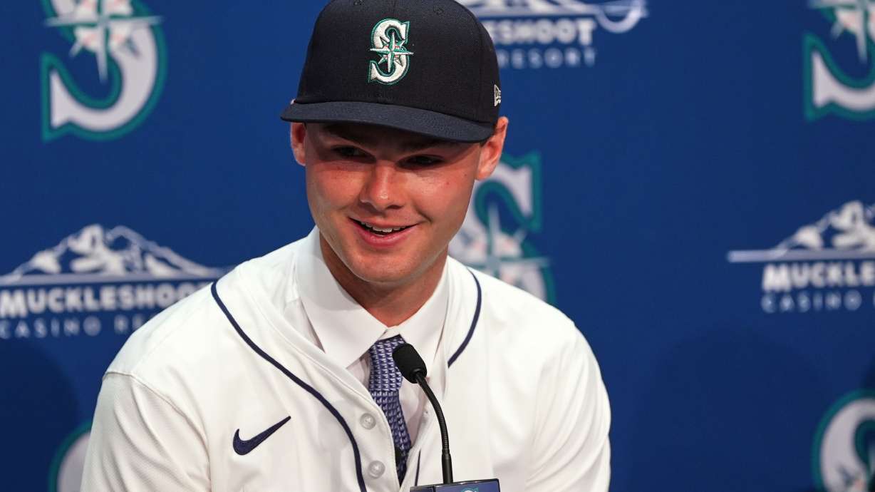 FILE - Seattle Mariners first-round draft pick Kade Anderson speaks during a baseball news conference, July 22, 2025, in Seattle.