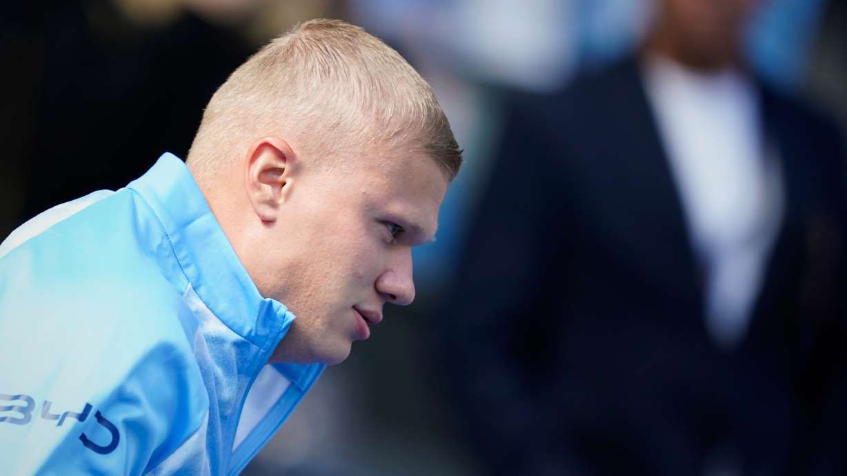 Manchester City's Erling Haaland warms up prior to the English Premier League soccer match between Manchester City and Bournemouth in Manchester, England, Sunday, Aug. 23, 2026.