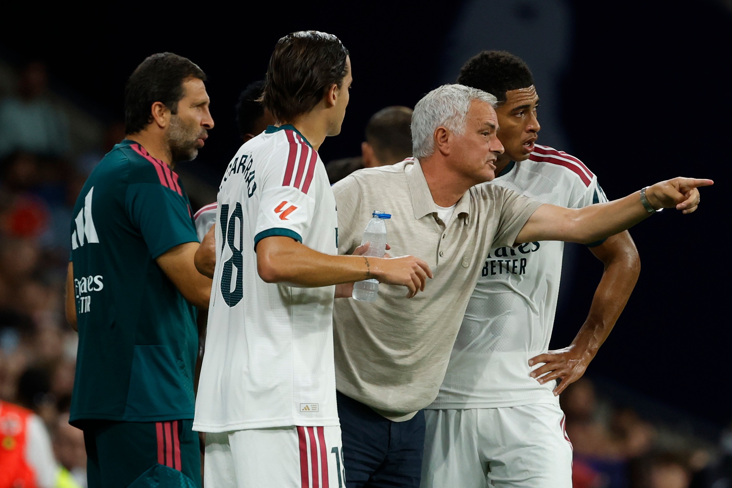 Mourinho says Vinícius Júnior is unfairly targeted but wants him to manage his emotions better