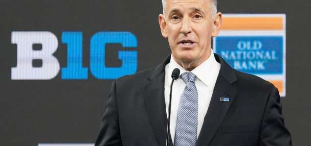 Big Ten plans to address eligibility after TE waived by NFL team intends to join LSU, AP source says