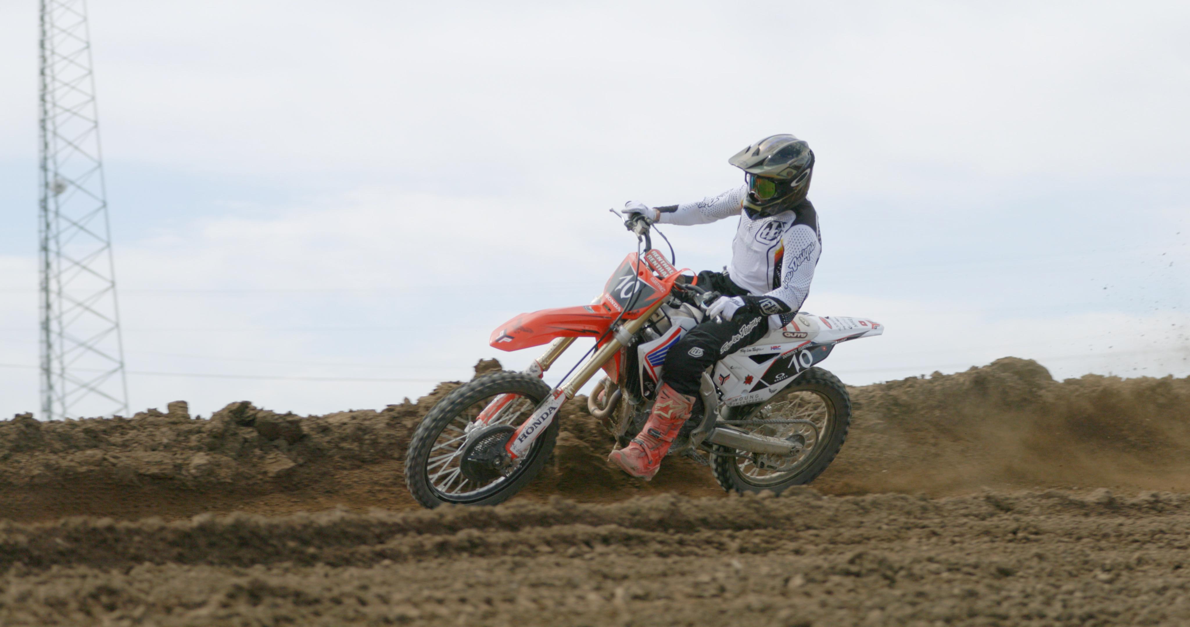 3 reasons you should buy your next powersports machine this weekend 