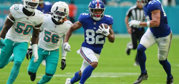 Giants receiver Calvin Austin is out for the season with a torn ACL, AP source says