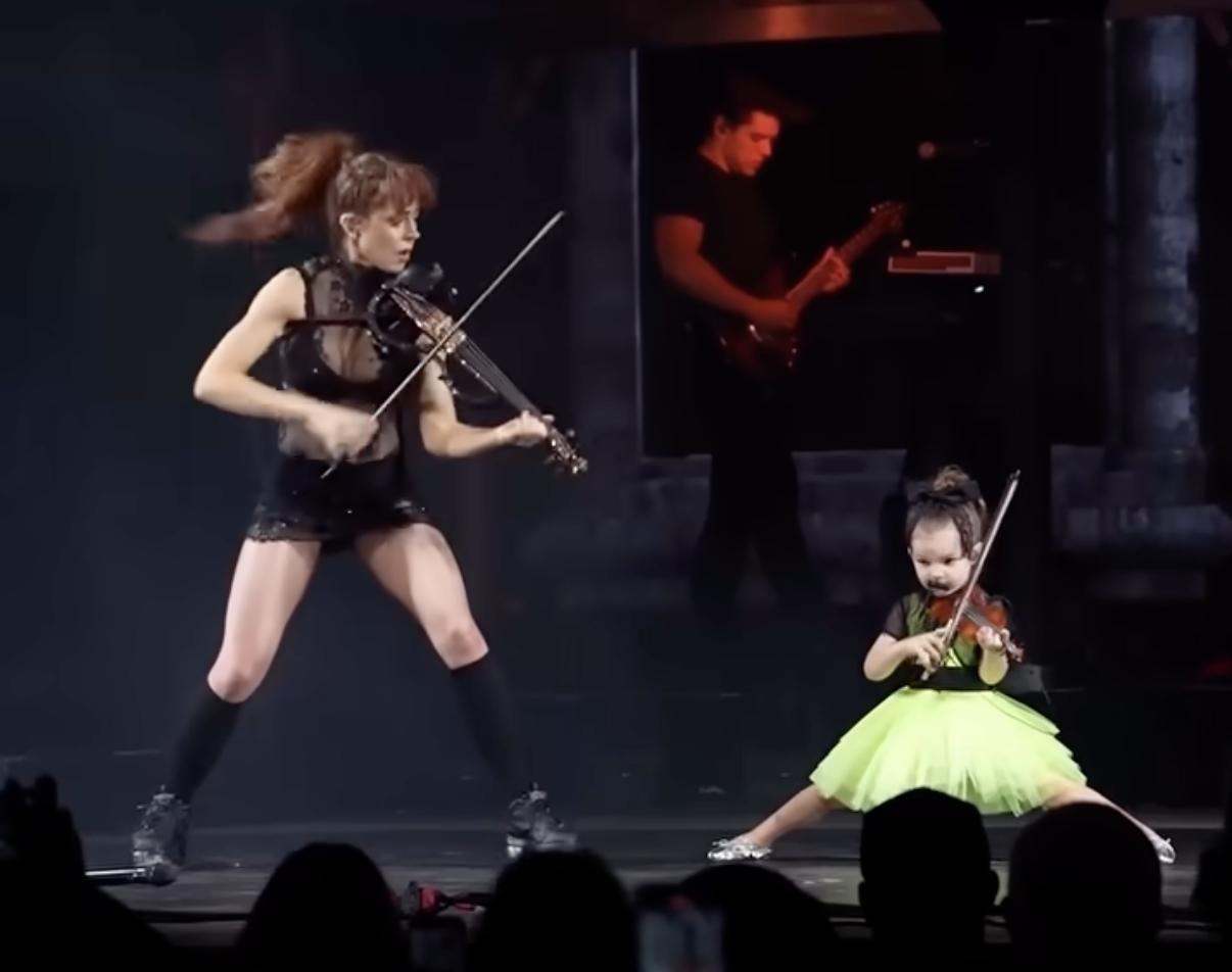 Have You Seen This? 5-year-old joins Lindsey Sterling on stage and surprises the crowd 