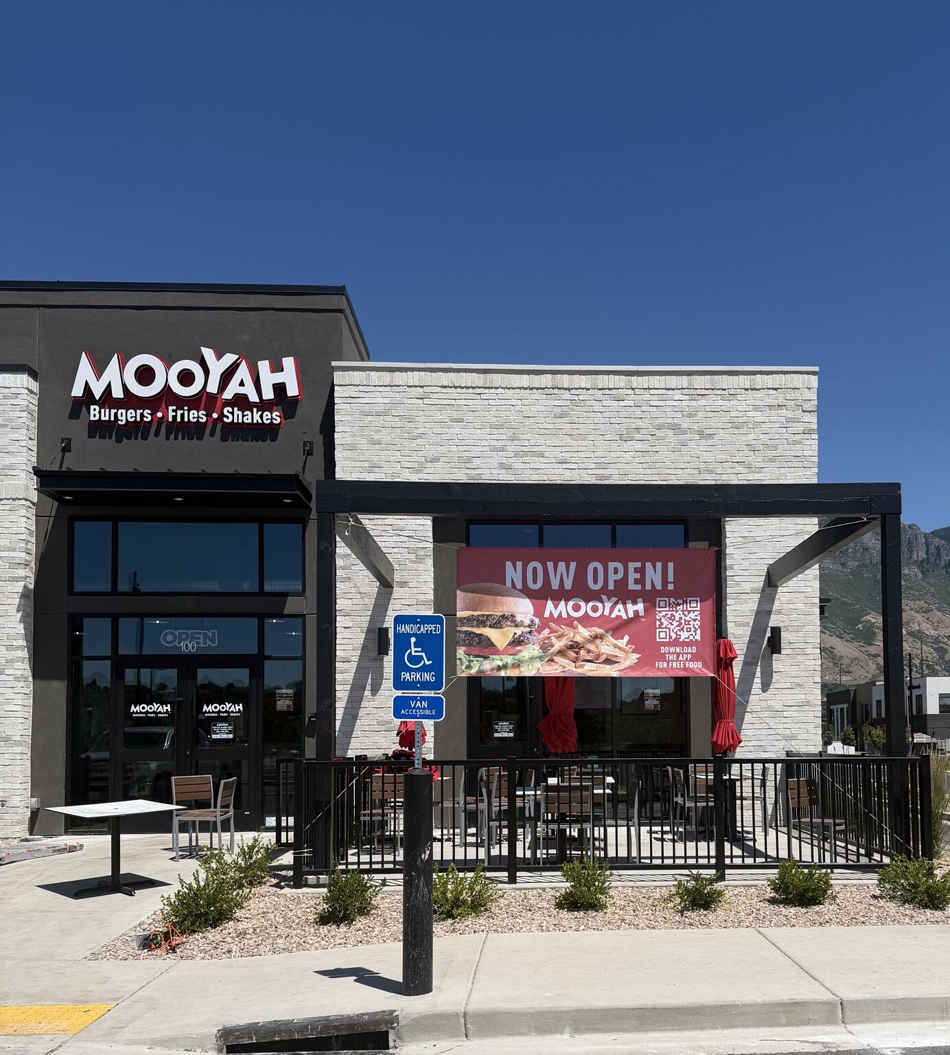 MOOYAH expanding Utah presence with 6 new locations