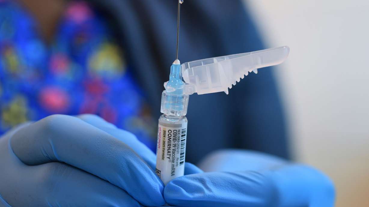 The US Food and Drug Administration has signed off on updated COVID-19 vaccines for many Americans. Vaccines from Moderna, Novavax and Pfizer/BioNTech received federal approval this week.