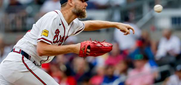 Chris Sale strikes out 11 in 5-hit shutout as Braves beat Yamamoto and Dodgers 1-0 for 3-game sweep