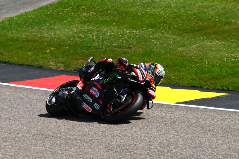 Motorcycling-Bezzecchi shatters lap record to beat Marquez brothers to Aragon GP pole