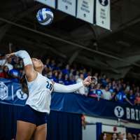 Former Utah State star Kaylie Kofe a perfect set for BYU volleyball