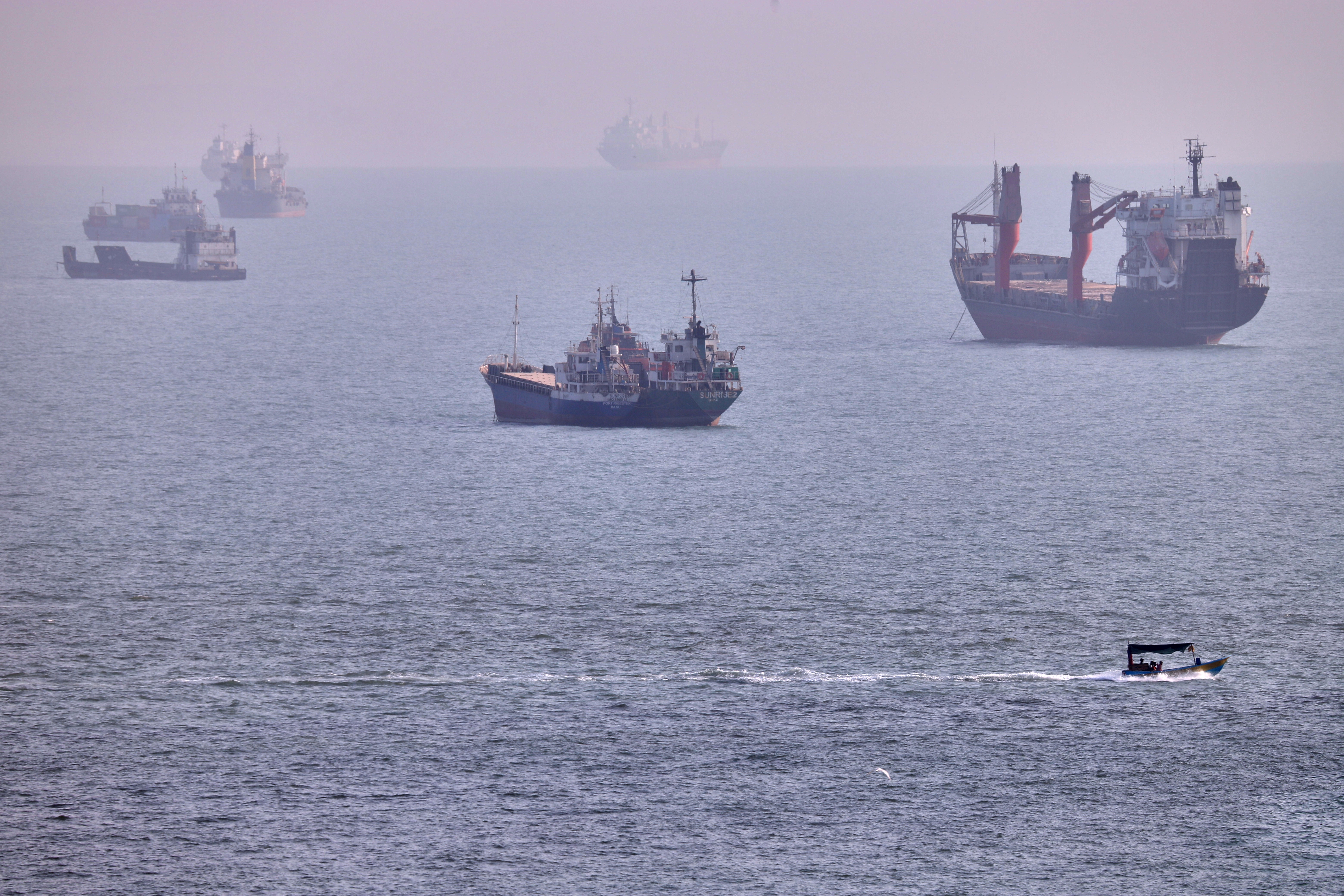 US forces strike Iranian rocket launchers on the Strait of Hormuz in first military action in weeks