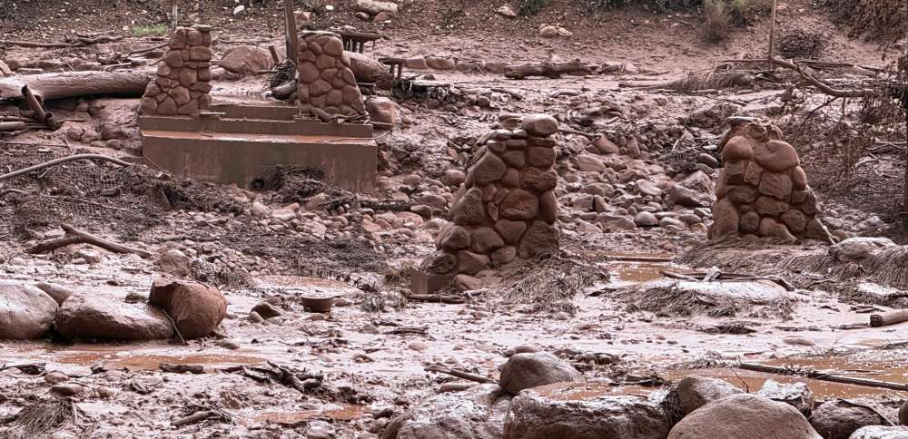 Over 20 people possibly missing after Grand Canyon flooding; 1 body recovered