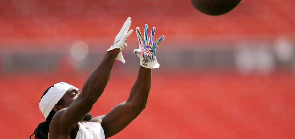 No. 11 LSU enters game week vs. Clemson with an ex-NFL player practicing and maybe more to come