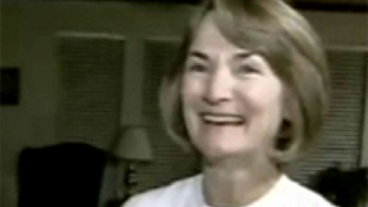 Mom Gets a High Five for 'Selfless Acts of Service'