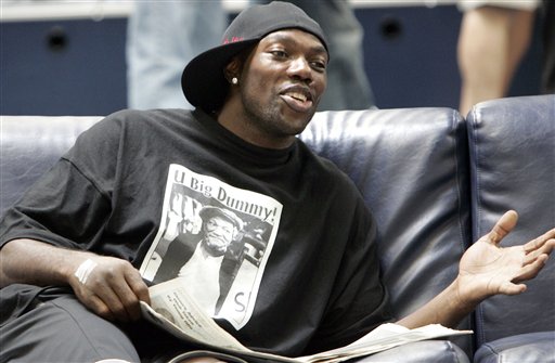 Terrell Owens Highlights Risks of Vicodin