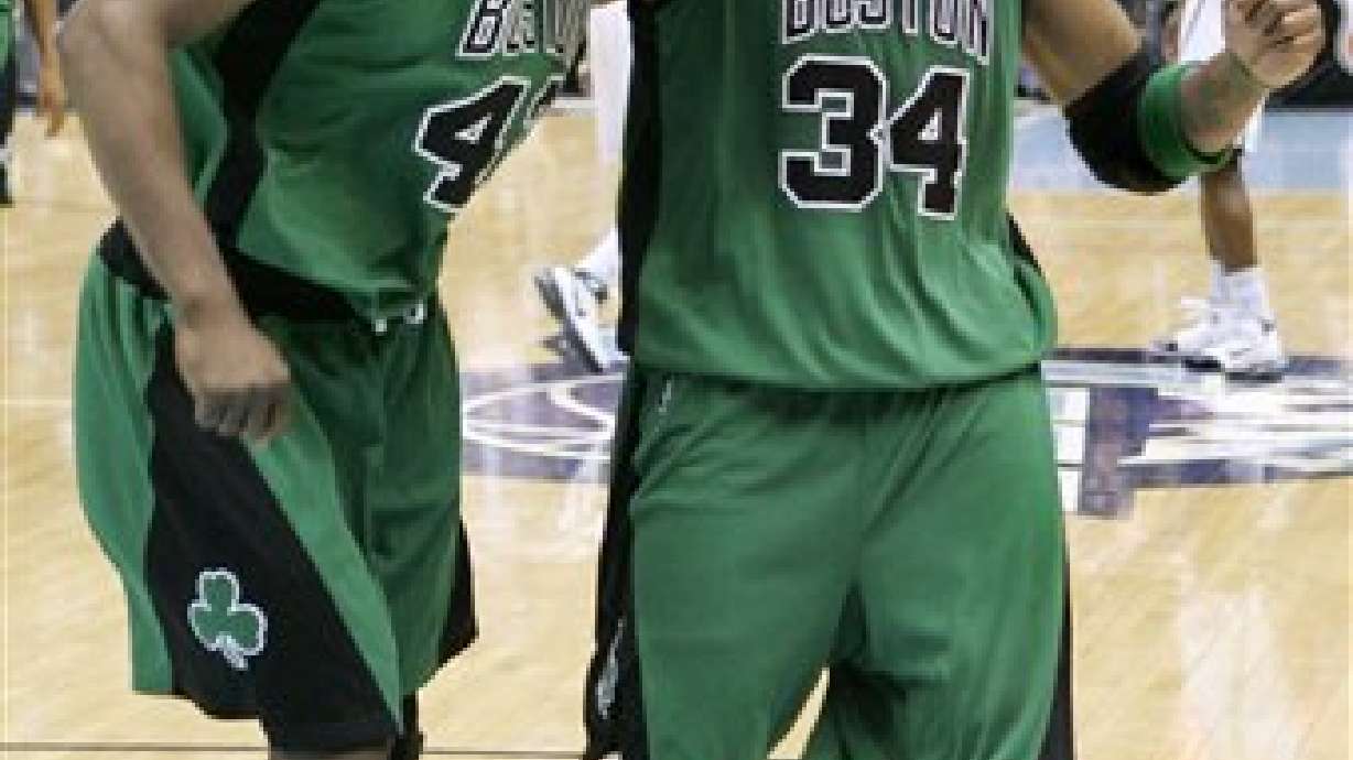 Pierce leads Celtics to fifth straight victory, 104-98 over Jazz