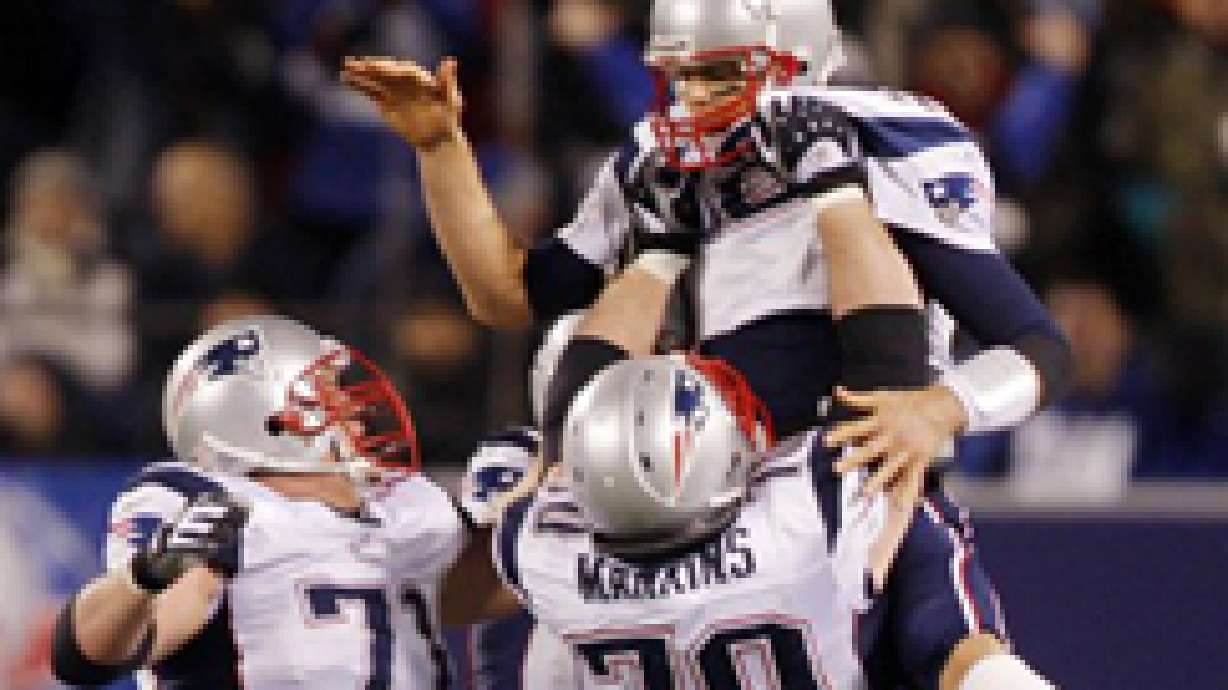 New England Patriots finish off perfect 16-0 regular season