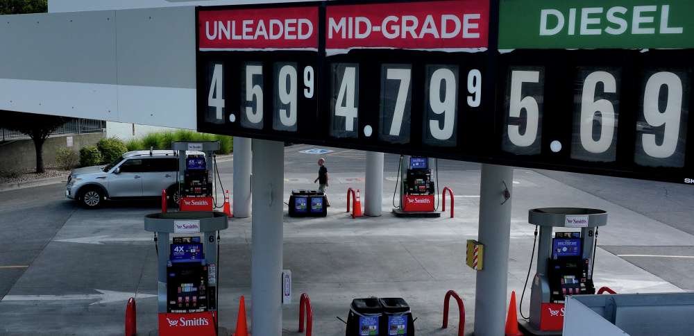 Will Trump's plans for Venezuelan oil reserves bring gas prices down?